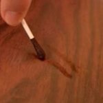 Йод применяется при заделке царапин