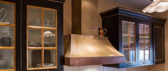 What are the sizes of kitchen hoods?