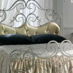 Особенности кованой мебели в интерьере