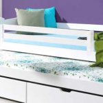 Почему популярны выдвижные кровати для двоих детей, их положительные особенности