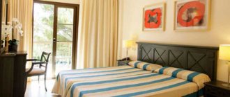 Recommendations on how to place a bed in the bedroom so that everything is correct