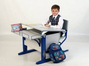 Стол и стул для домашних занятий